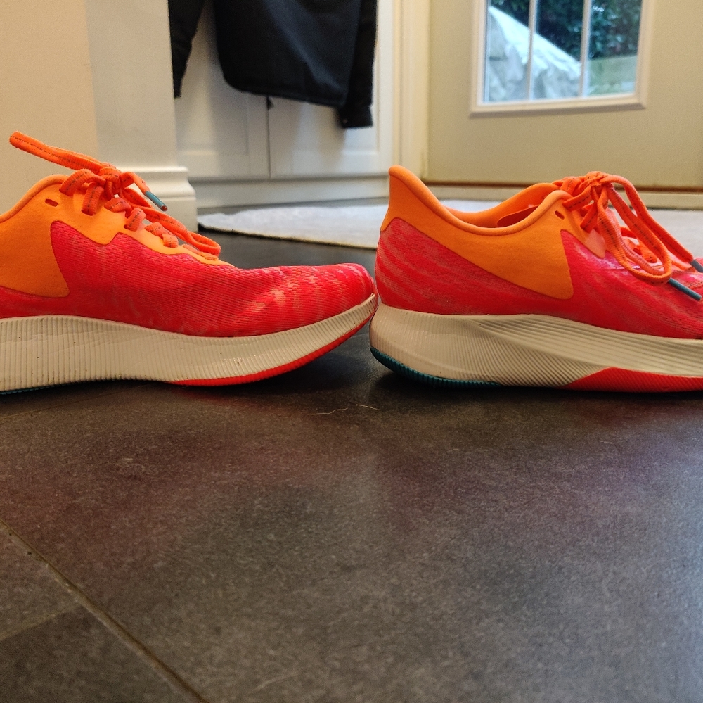 New Balance FuelCell TC Size 6 - Picture 5 of 9
